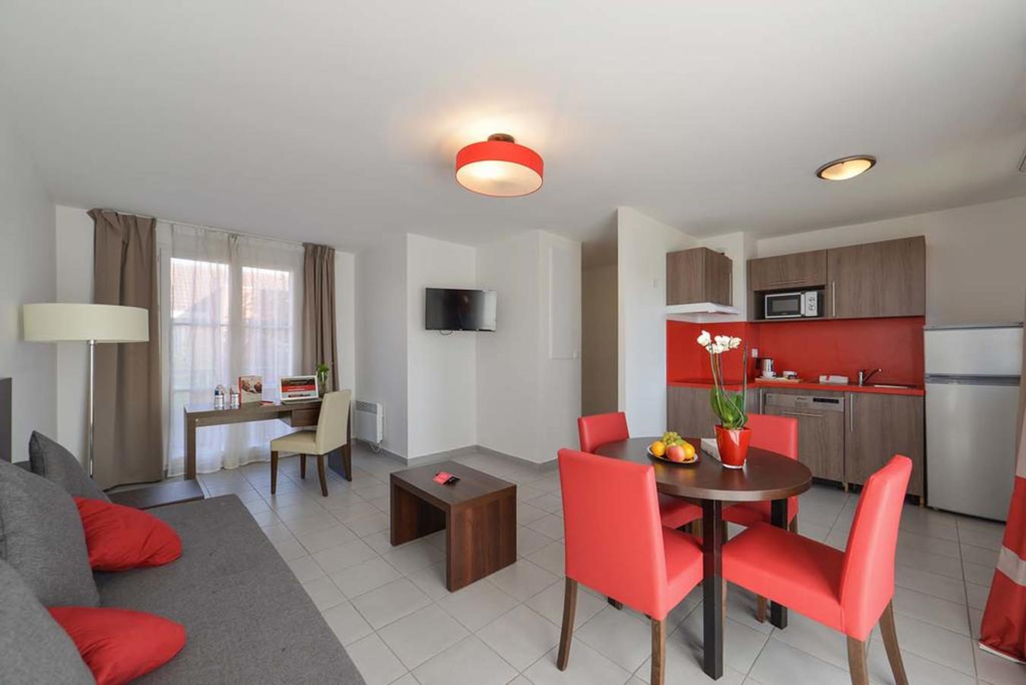 Appart'City Confort St Quentin En Yvelines - Bois D'Arcy Exterior photo